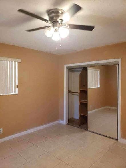 Building Photo - 1501-1503 NW 54th Terrace