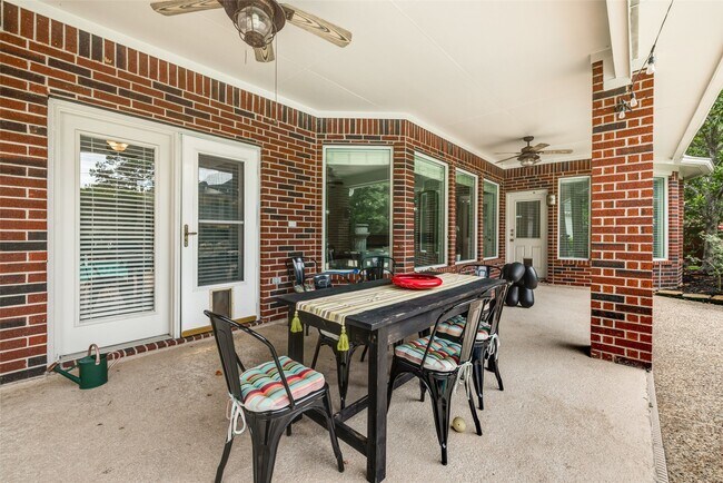 Building Photo - 5710 Cielio Bay Ct