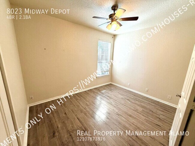 Building Photo - 8023 Midway Depot