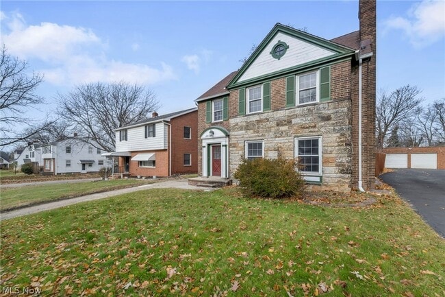 Building Photo - 16809 Scottsdale Blvd