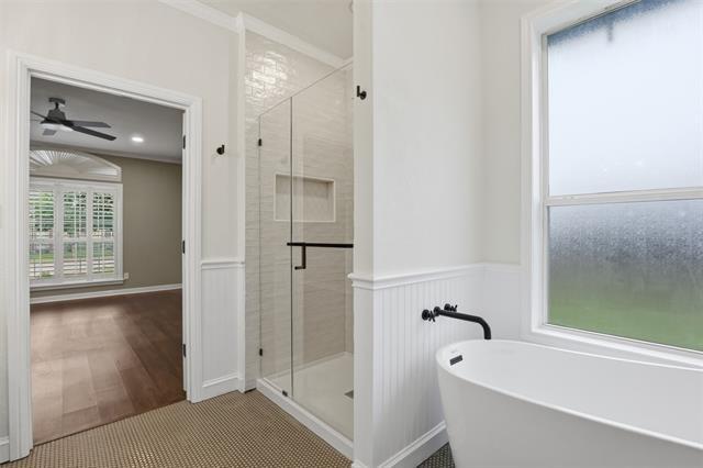 Building Photo - 1404 Chaucer Dr