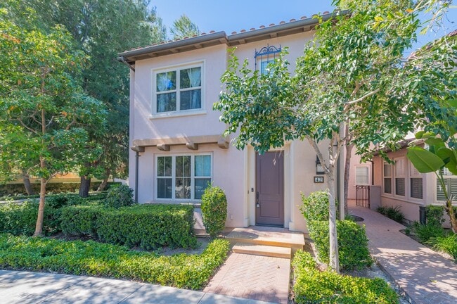 Building Photo - 3BD/2.5BA/2Garage Two Story upgraded End Unit Condo Woodbury Irvine $4800