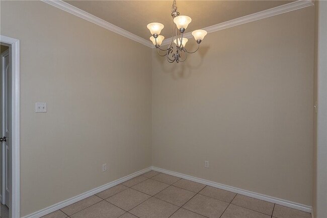 Building Photo - 3858 Oldenburg Ln