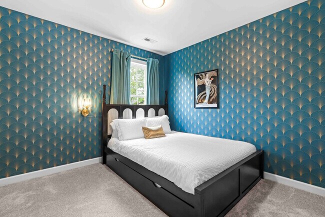 Building Photo - 2400 Hinton St