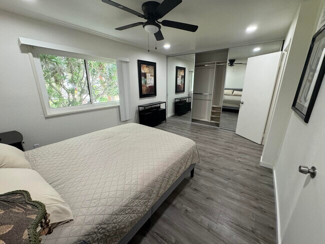 Building Photo - 48728 Desert Flower Dr