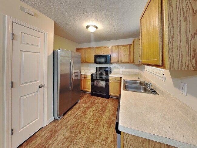 Building Photo - 4319 Caroline Ct