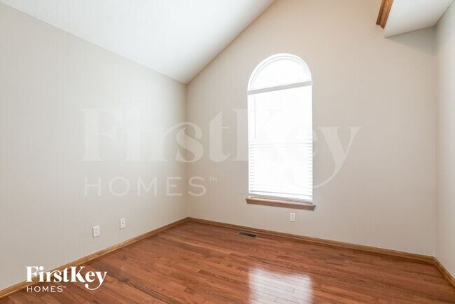 Building Photo - 701 Corrington Dr