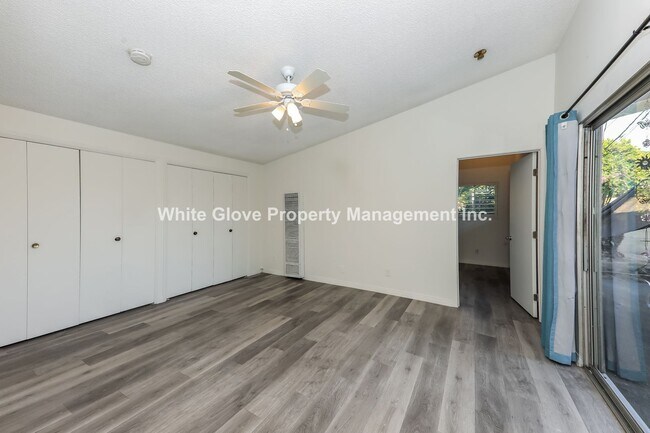 Building Photo - Spacious 4 Bedroom Anaheim Home