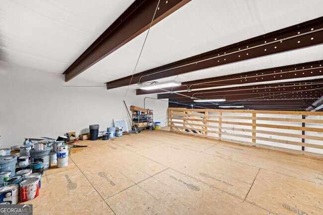 Building Photo - 221 Columbus Dr