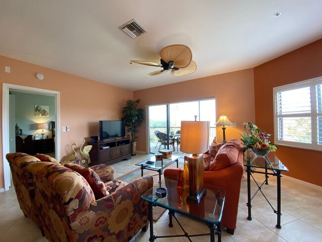 Building Photo - 230 Vintage Cir