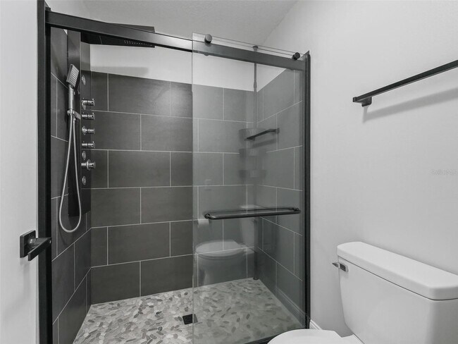 Building Photo - 962 Chula Ct