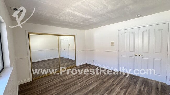 Building Photo - 13000 Norfolk Ln