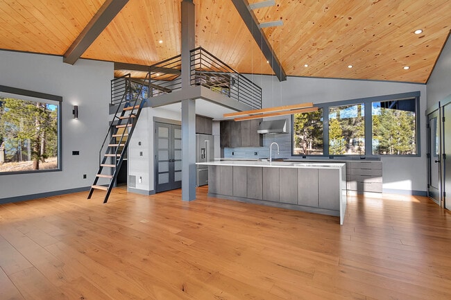 Building Photo - 11845 US Hwy 285