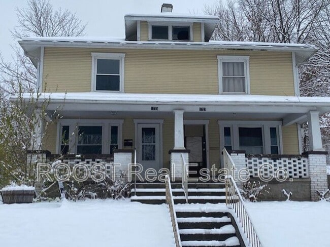 Primary Photo - 1725/1727 W High St.