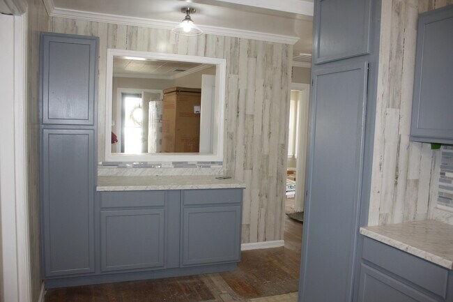 Kitchen Coffee bar - 2121 22nd St