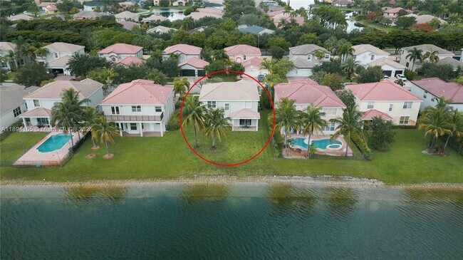 Building Photo - 4537 SW 183rd Ave