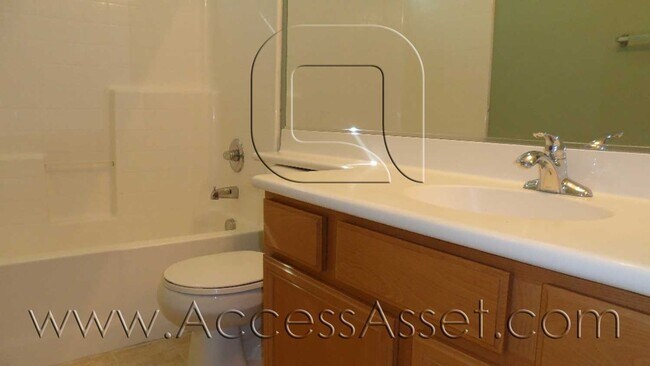 Building Photo - Stunning 3 Bed/ 2.5Bath Beaumont Home!