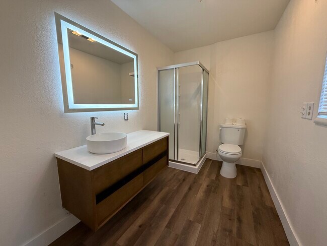 Building Photo - 347 Joseph Rd