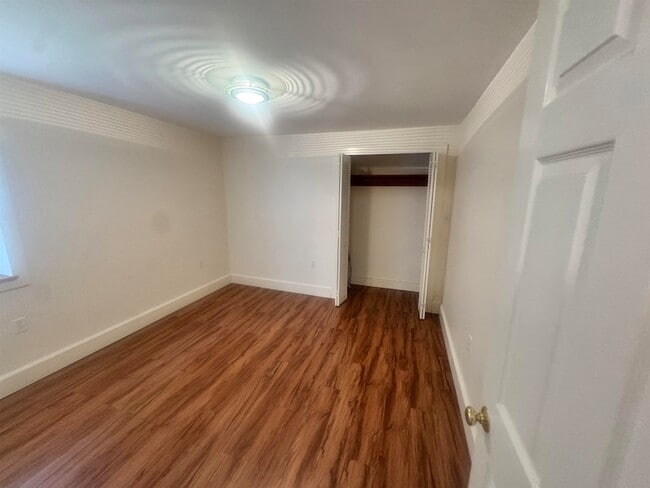 Building Photo - 1723 Carleton St