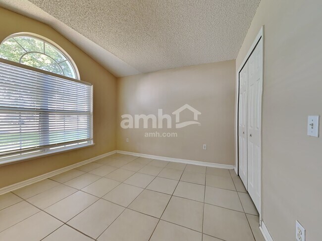Building Photo - 12555 Belmont Lakes Dr