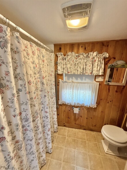 Building Photo - 66 Sebago Rd