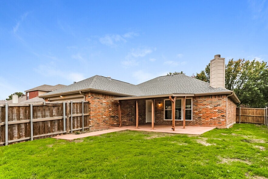 Building Photo - 213 Garden Valley Ln