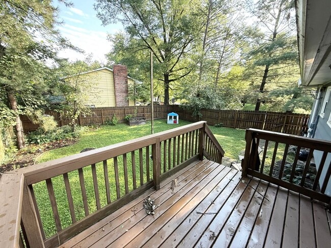 Building Photo - DON'T MISS THIS 4 BEDROOM HOME AVAILABLE N...