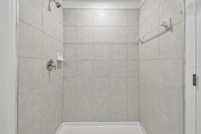 Building Photo - 9653 Ashworth Pl