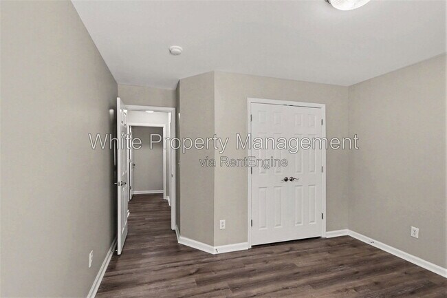 Building Photo - 5000 Joyful Noise Ln