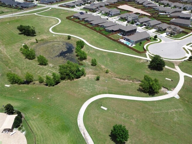 Building Photo - 131 Furlong Dr