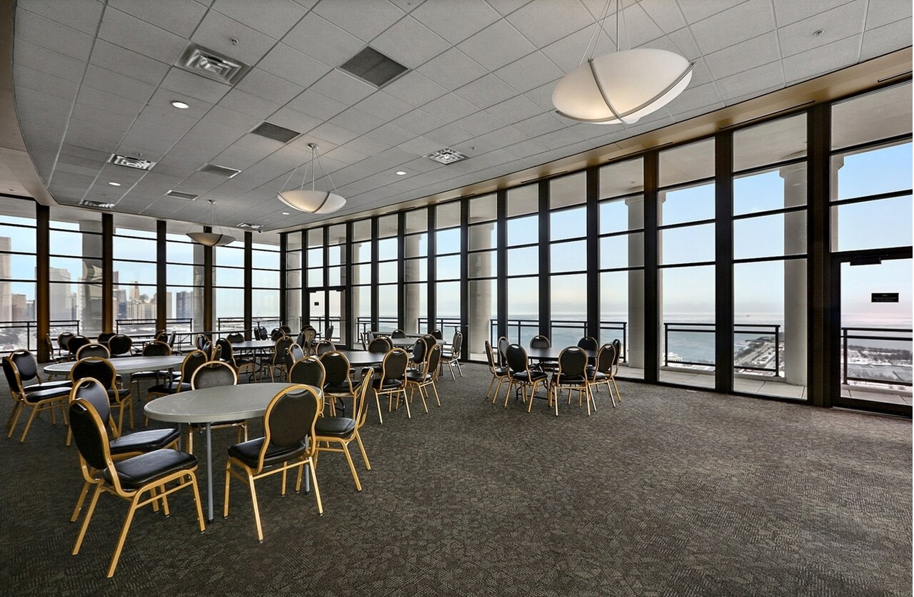 Building Photo - 233 E 13th St