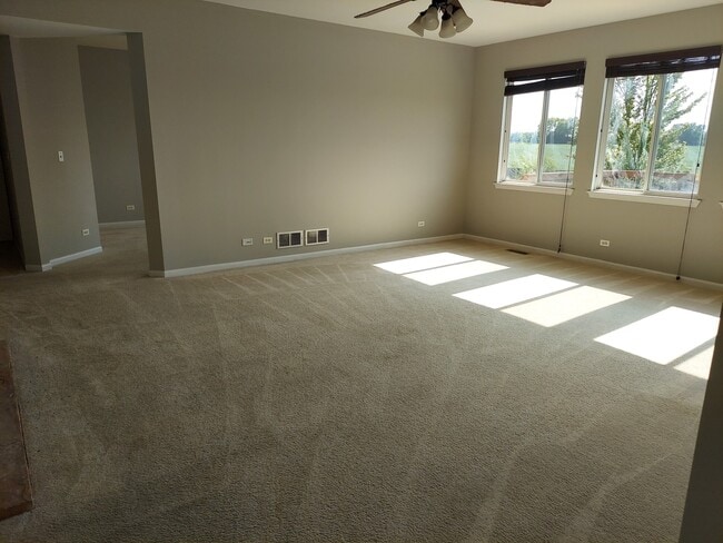 Building Photo - 801 Christopher St