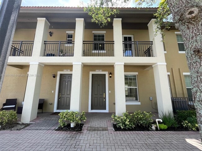 Primary Photo - 1205 SW 147th Ave