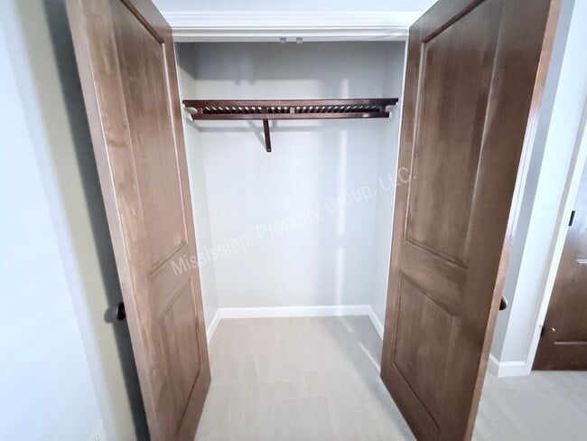 Building Photo - 3BR/3.2BA For Rent