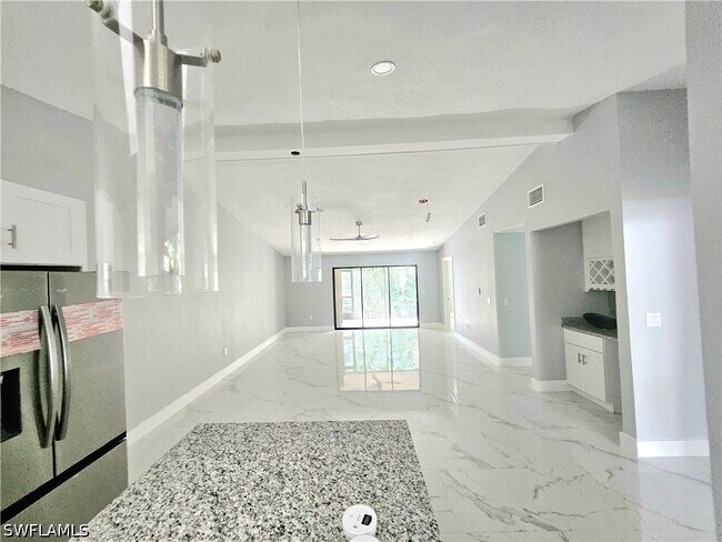 Building Photo - 17758 Park Village Blvd