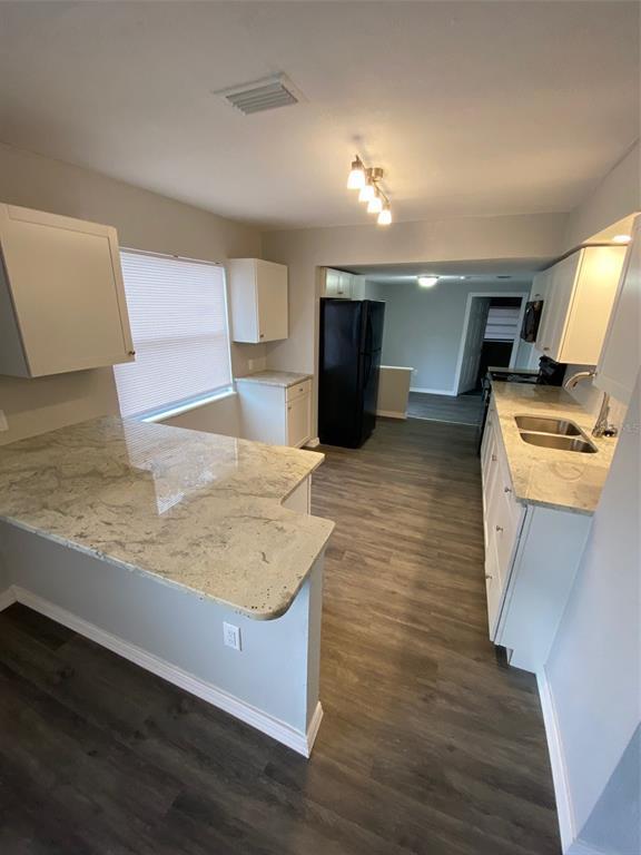 Building Photo - 2525 Imlay Ct S