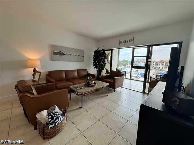 Building Photo - 801 River Point Dr