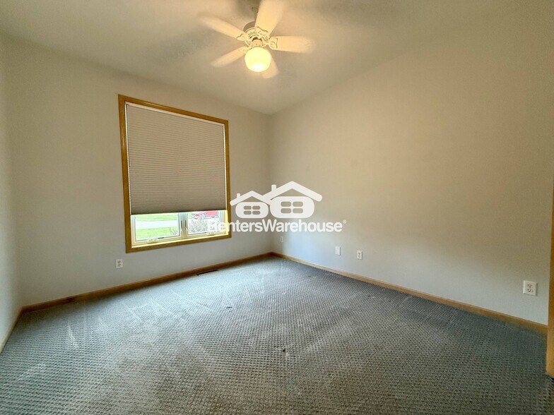 Building Photo - 9536 Windflower Pl N