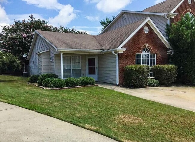 Primary Photo - Newly Renovated 2 Bedroom, 2 Bathroom Home