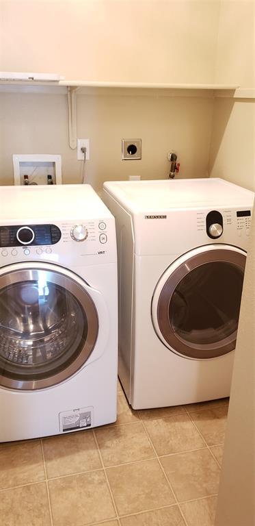 Building Photo - 14609 Springs Edge Dr