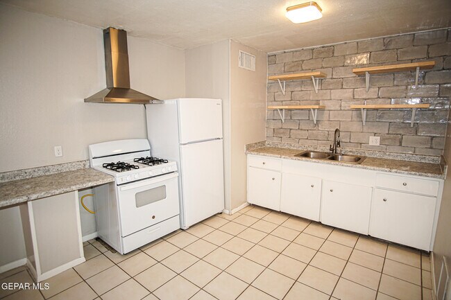 Building Photo - 408 Mississippi Ave