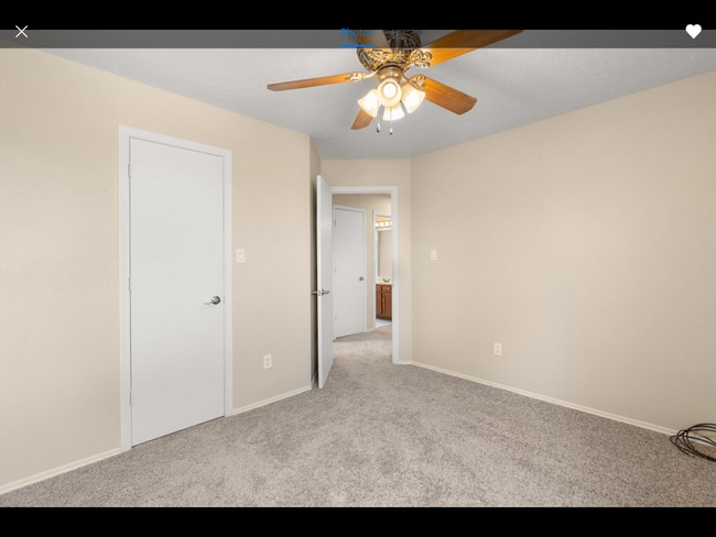 Building Photo - 6232 Prairie Sage Dr NW