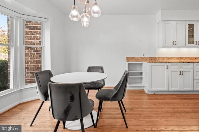 Building Photo - 6939 Copperbend Ln