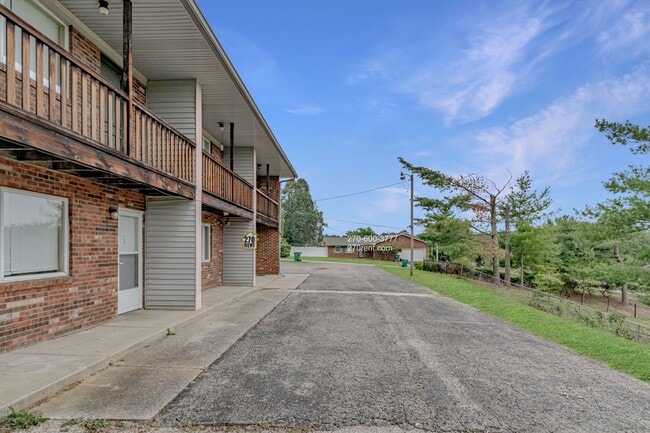 Building Photo - 1036 Ellen Dr