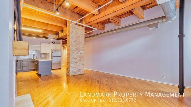 Building Photo - 375 W Erie St