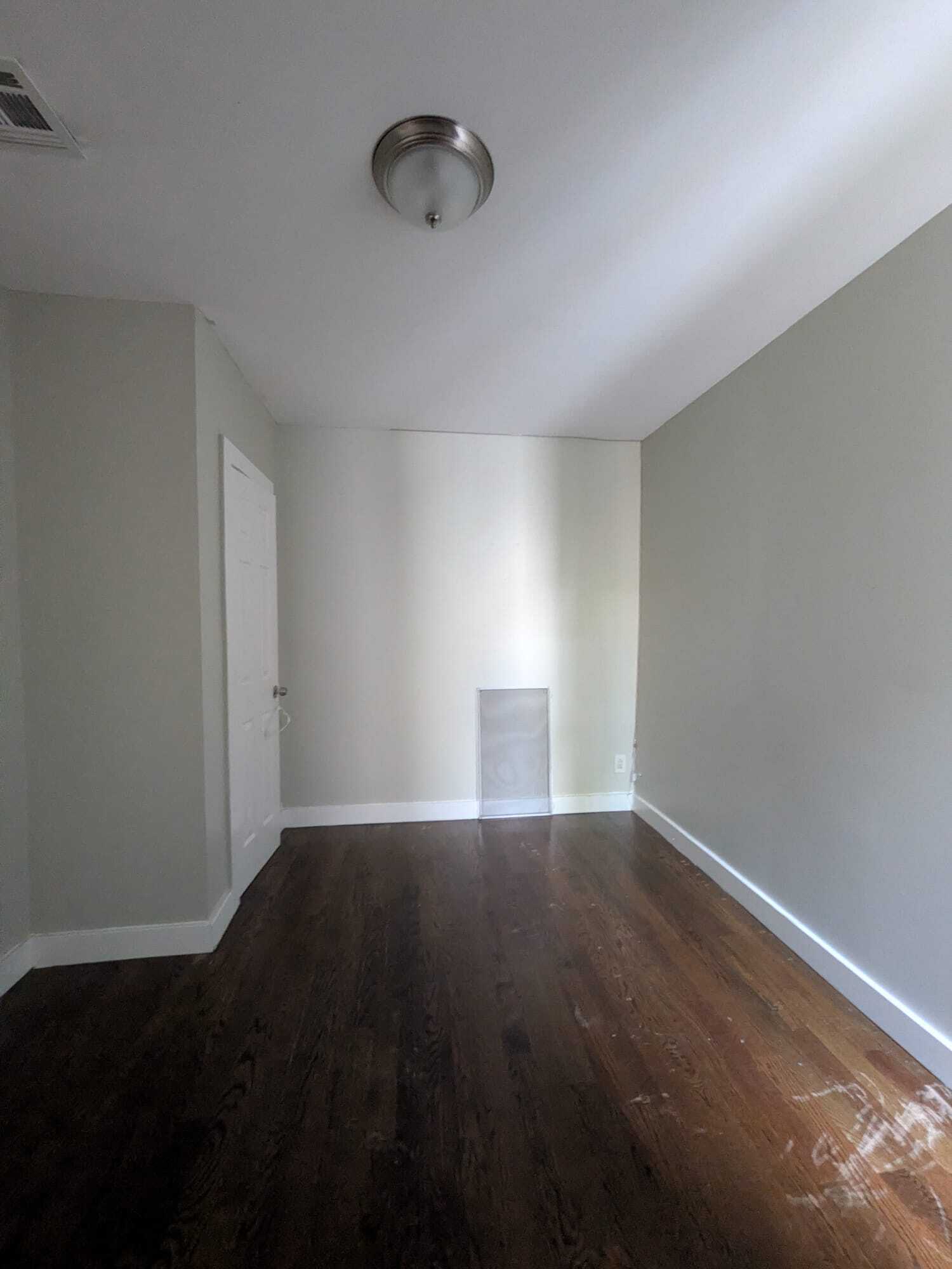 Building Photo - 398 Woodlawn Ave