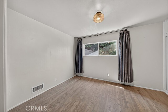 Building Photo - 614 N Glendora Ave