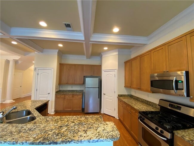 Building Photo - 2887 Laureate Ct