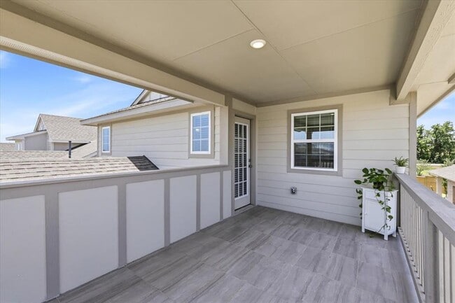 Building Photo - 6407 Principale Dr