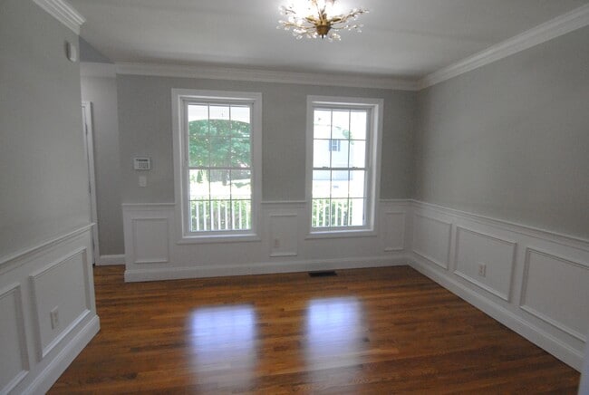 Building Photo - 46 Cherrywood Dr